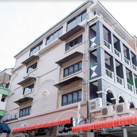 Budget Inn Pattaya Exterior foto